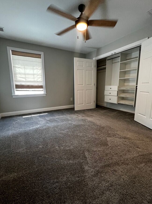 Building Photo - Gorgeous Newton Highlands Single Family 5 Bed/2 Bath for August, 2026