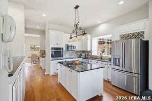 Building Photo - 148 N Stallion Ests Dr