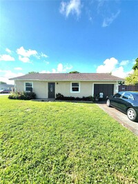 Building Photo - 8120 SW 5th Ct