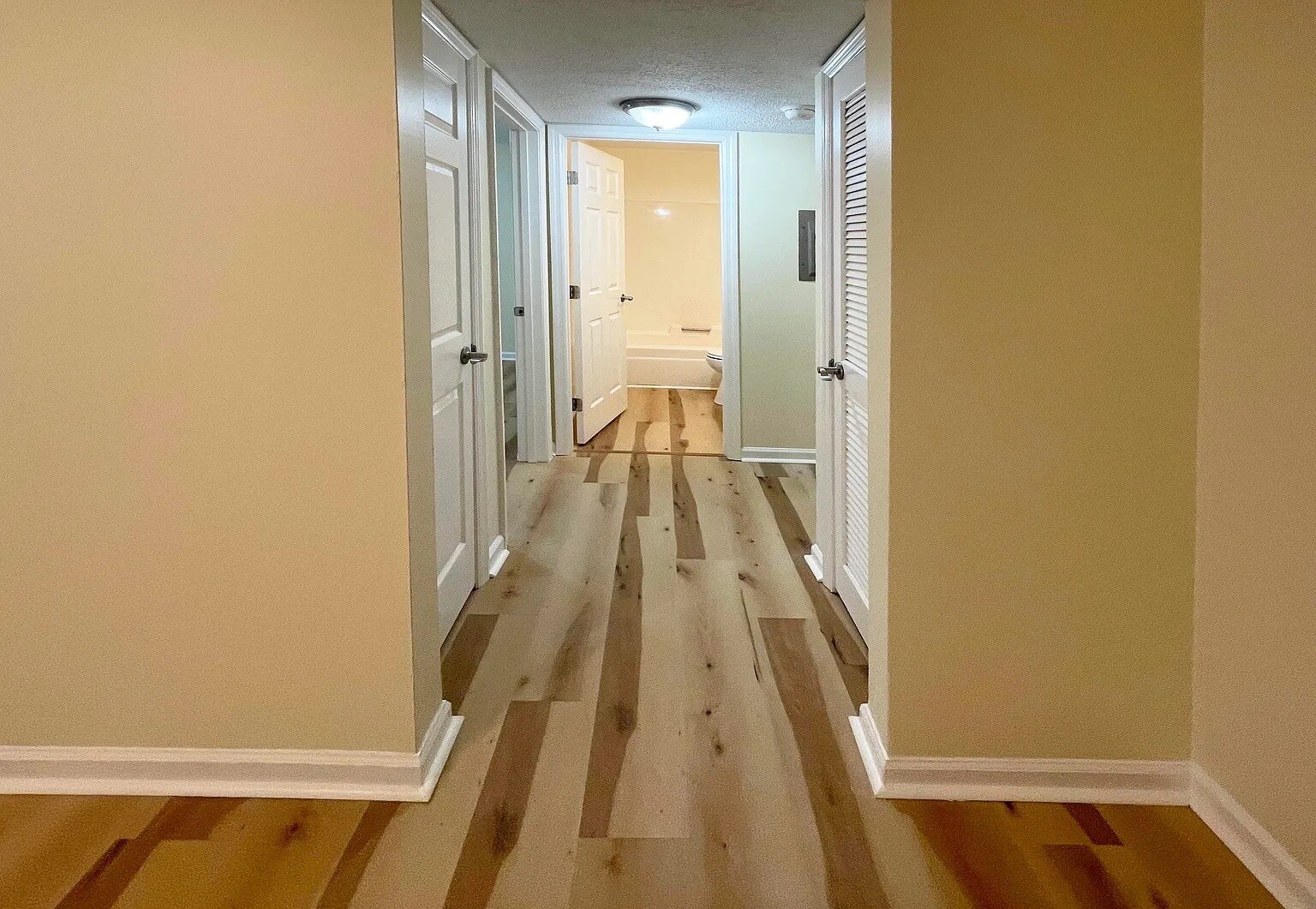 Building Photo - 4001 Lawing Dr