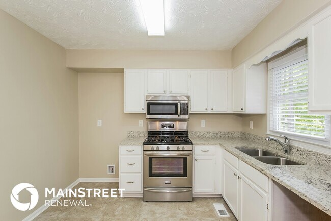 Building Photo - 22 Hollyberry Ct