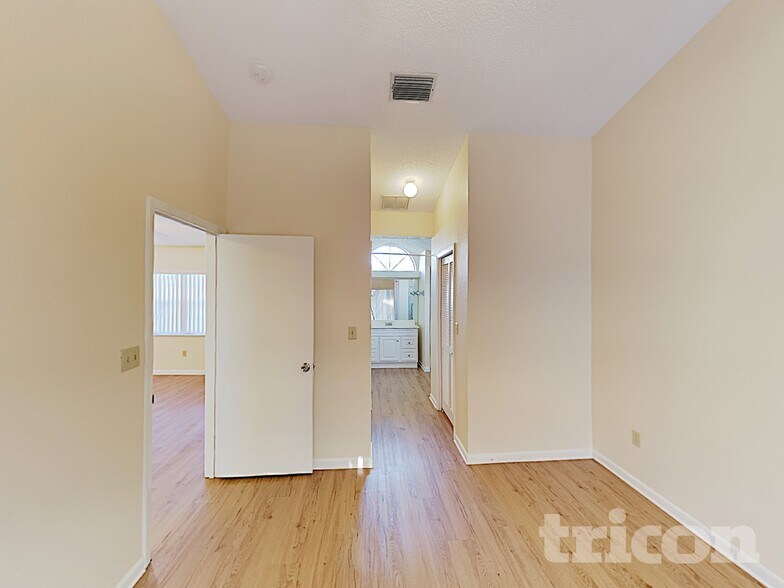 Building Photo - 5225 Harbinger Rd