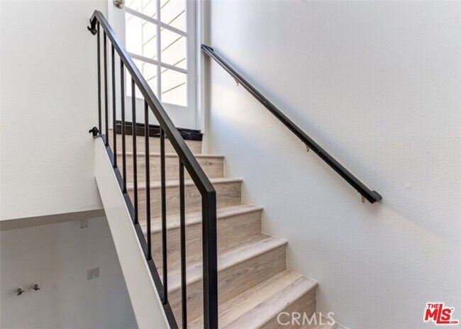 Building Photo - 16410 Cornuta Ave