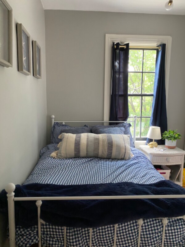 Building Photo - 185 Broadway