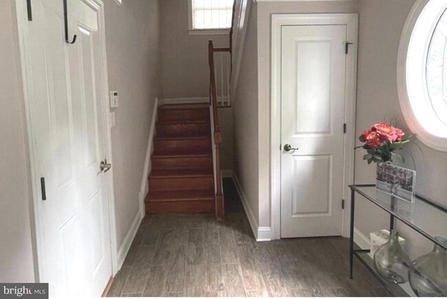 Building Photo - 202 Cobblestone Dr
