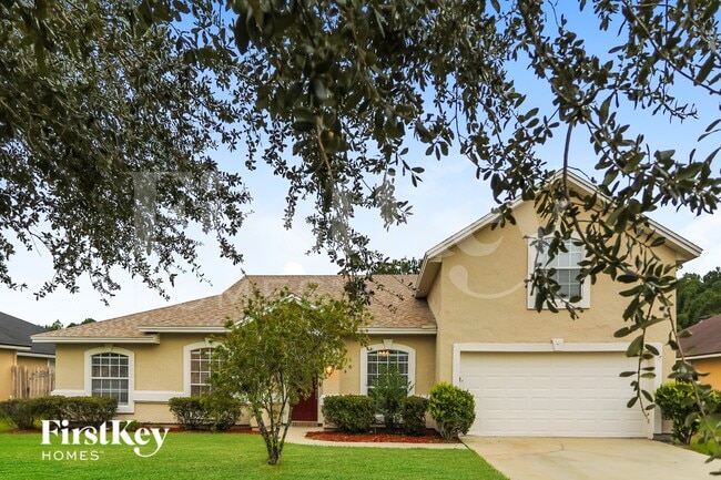 Primary Photo - 2447 Royal Pointe Dr