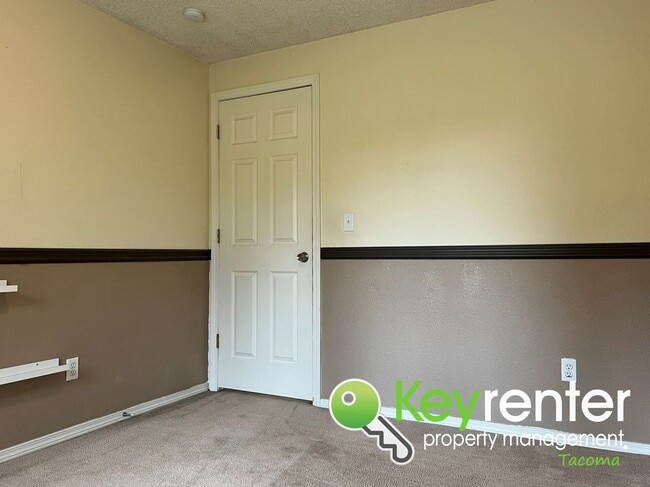 Building Photo - Stunning North End Single-Family Home with...