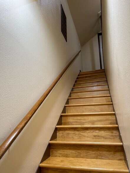 Building Photo - 3204 6th St