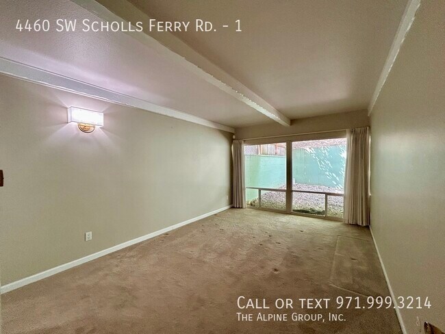 Building Photo - 4460 SW Scholls Ferry Rd