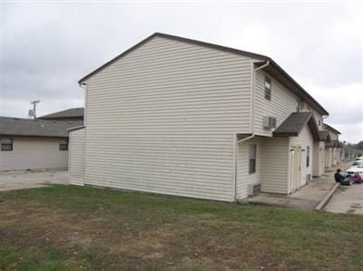 Building Photo - Towne Colony