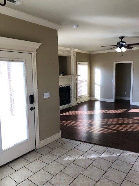 Building Photo - 6445 Dearing Rd