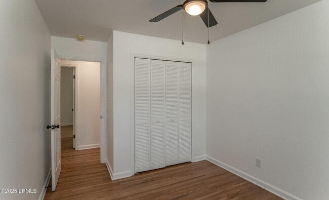 Building Photo - 706 Center Dr W