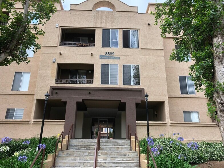 Building Photo - 8889 Caminito Plaza Centro