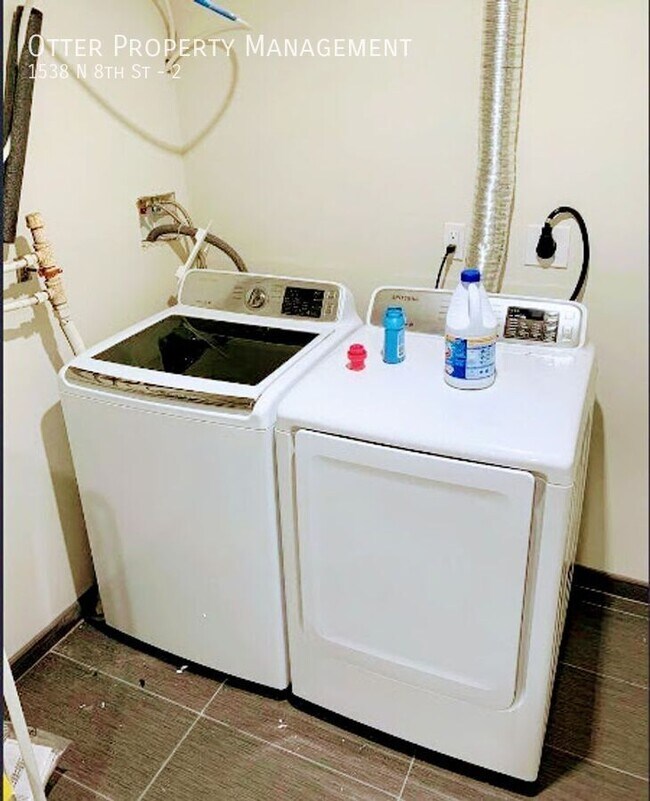 Building Photo - 1538 N 8th St