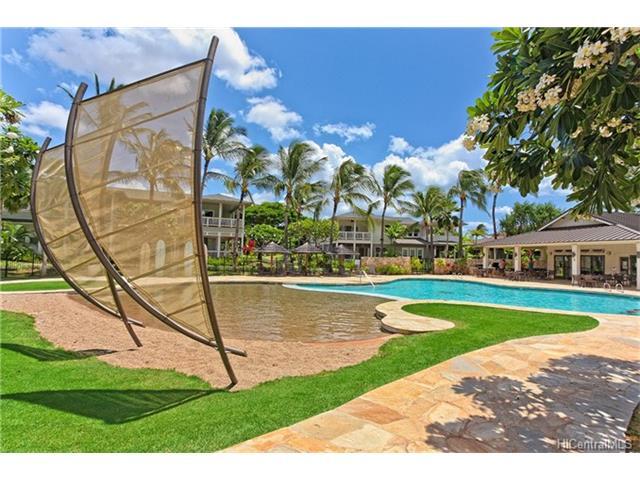 Resort like pool deck (sandy shallow) - 92-1132 Olani St