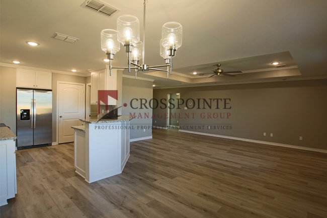 Building Photo - Beautiful 3 Bedroom 2 Bathroom Townhouse in South Tyler! 1/2 OFF FIRST FULL MONTHS RENT!