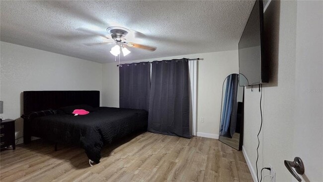 Building Photo - 7340 Brentwood Dr