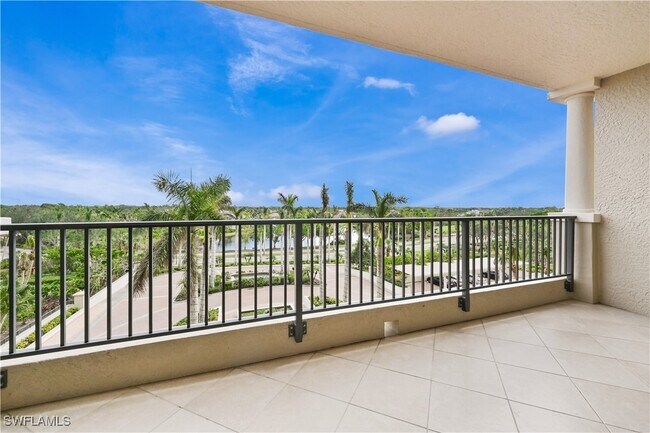 Building Photo - 23850 Via Italia Cir