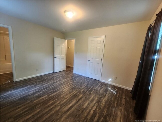 Building Photo - 6495 Portsmouth Dr