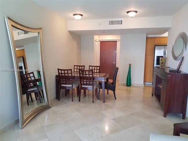 Building Photo - 6365 Collins Ave