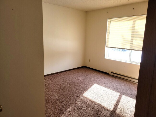 Building Photo - 4704 Speros Ln