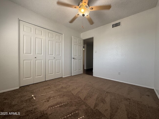 Building Photo - 564 S Creston