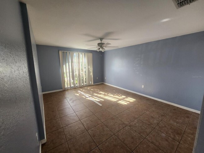 Building Photo - 635 Bluebill Ct