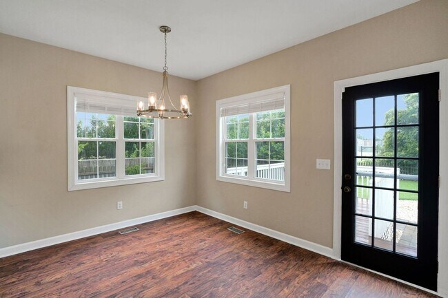 Building Photo - Charming 3BR House in Holly Springs
