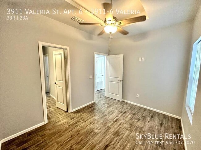 Building Photo - 3911 Valeria St