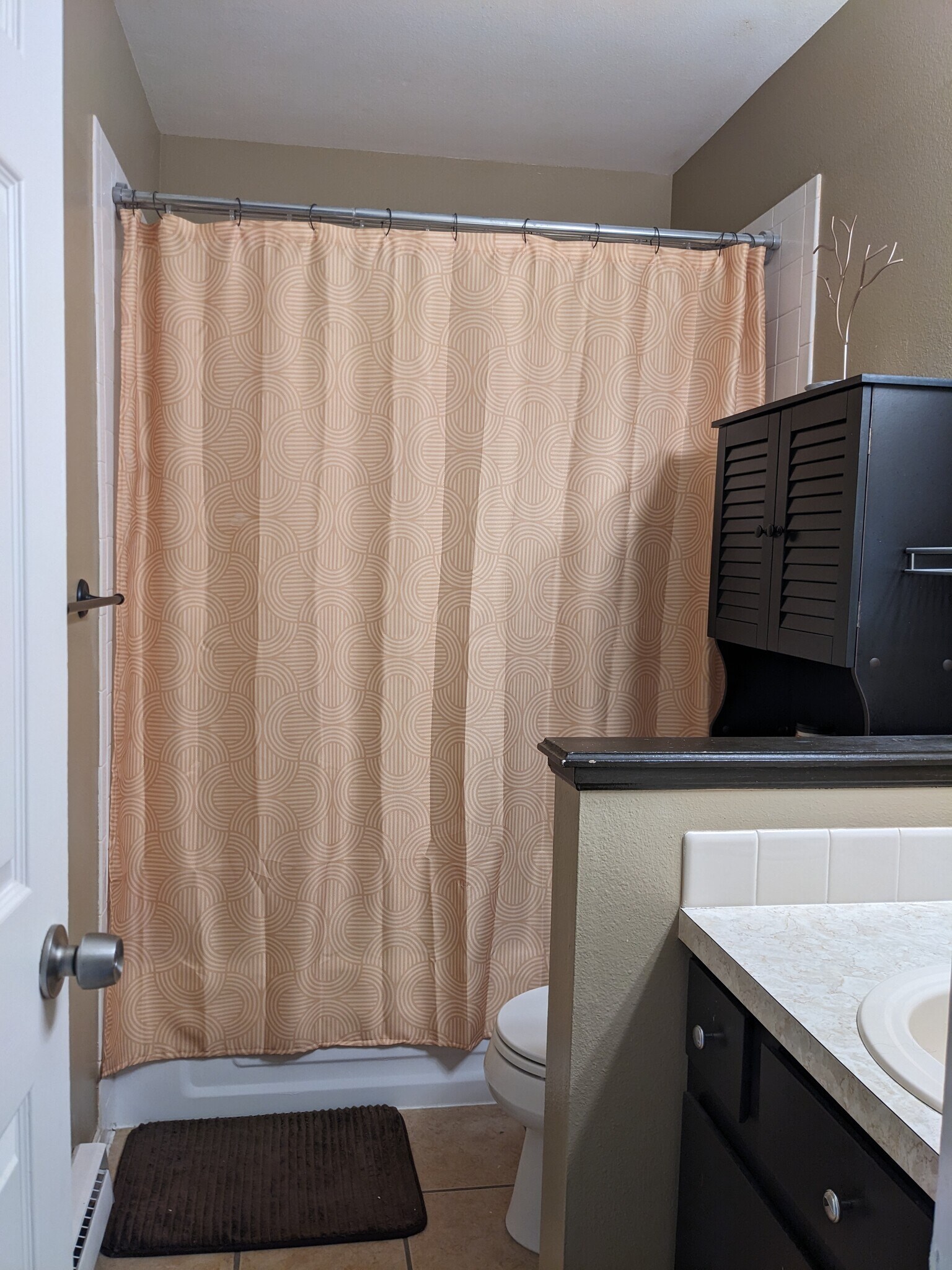 Full Bath - 3205 Azalea Dr