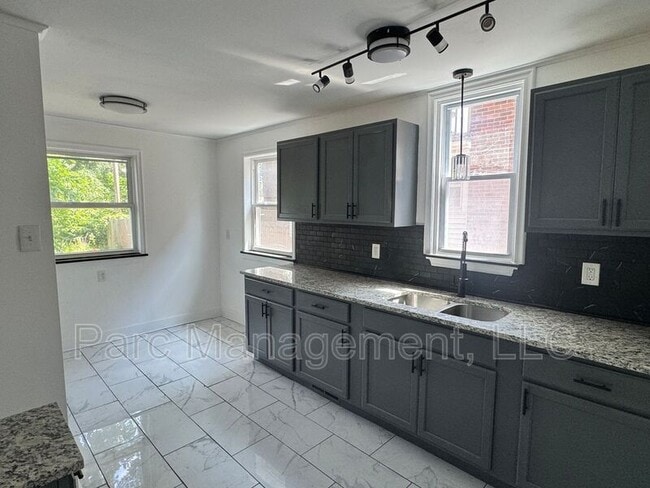 Building Photo - 16140 Monte Vista St