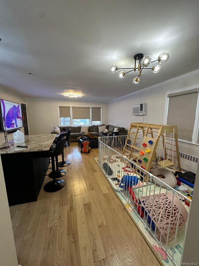 Building Photo - 101-44 98th St