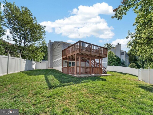Building Photo - 3806 Candlelight Ct