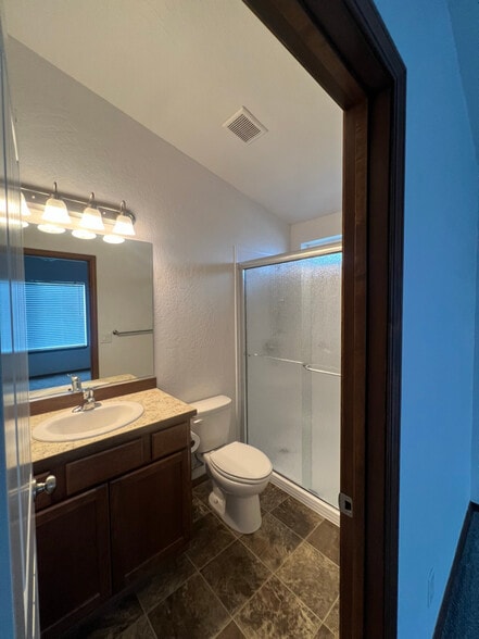 Building Photo - 7942 W Kayak Ct