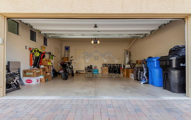 Building Photo - 4467 E Remington Dr