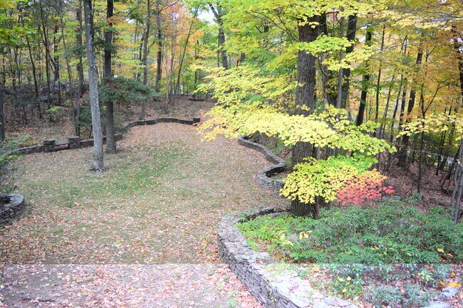 Building Photo - 9 Mountain Laurel Ln