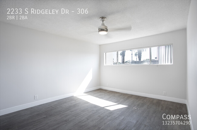 Building Photo - Mid - Century Cool! Slick Renovated  2BD/ ...