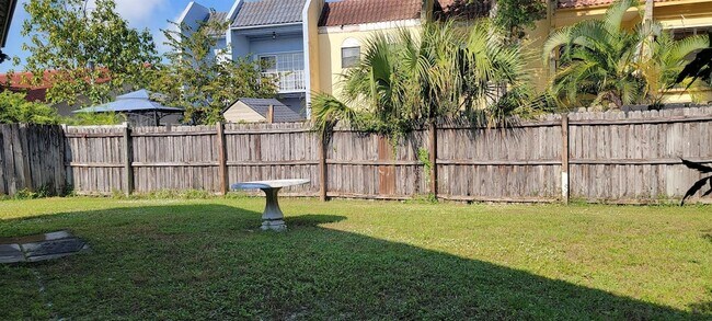 Building Photo - 12738 Peconic Ct