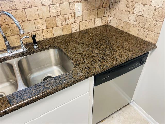 Building Photo - 3800 Inwood Rd