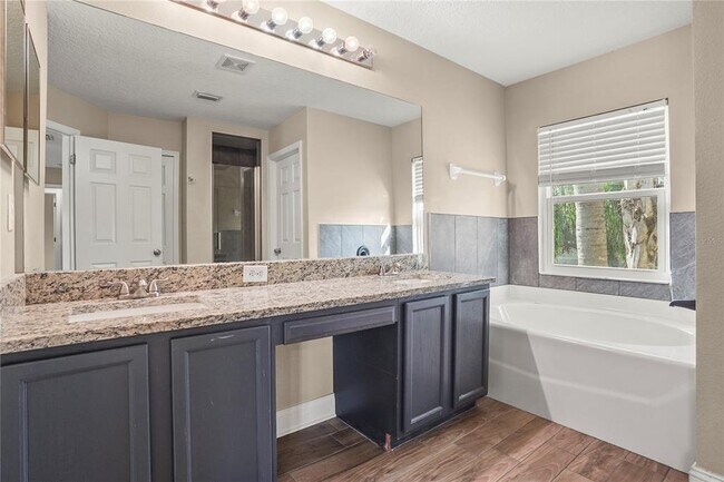 Building Photo - 25725 Aldus Dr
