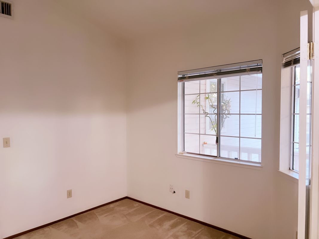 Building Photo - 5920 Laguna Ranch Cir