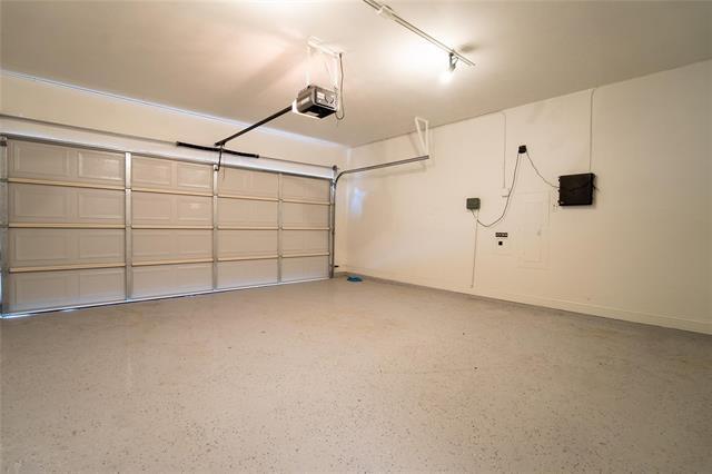 Building Photo - 4620 Hinton Dr