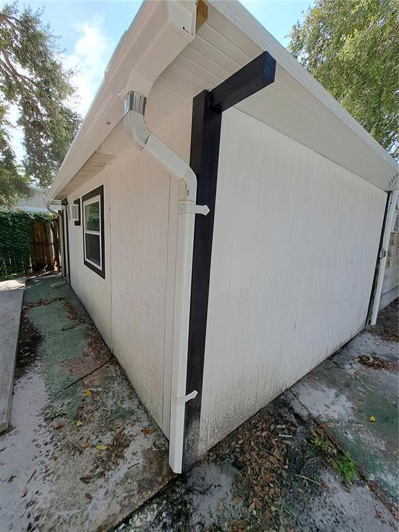 Building Photo - 1040 65th St S