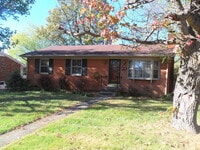 Building Photo - COMING SOON! Spacious Home w/ Finished Basement, Fenced Backyard & Garage!