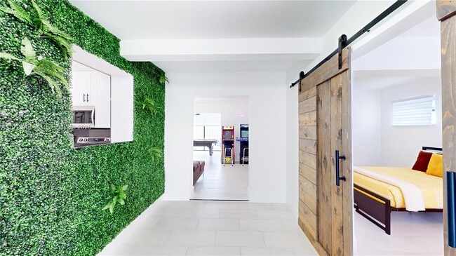 Building Photo - 6630 Cody St