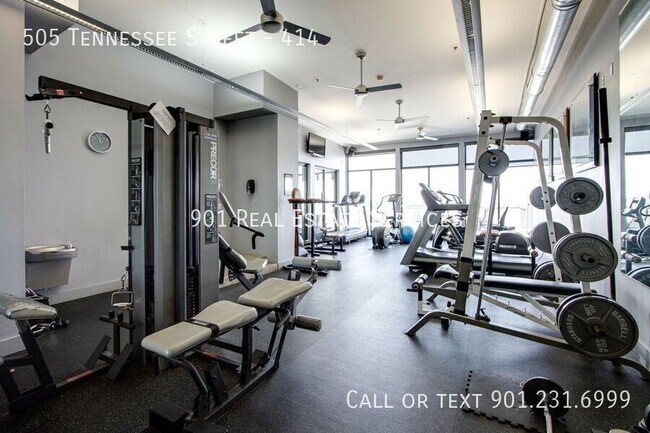 Building Photo - 505 Tennessee St