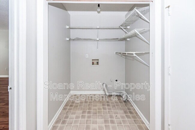 Building Photo - 1441 Arrow Wind Terrace