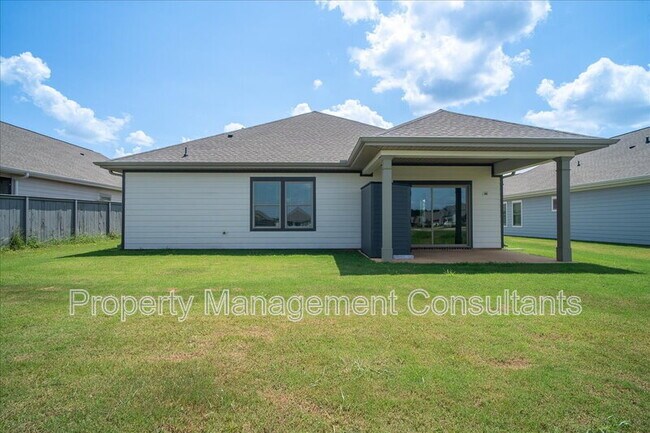 Building Photo - 154 Lillian Farms Blvd