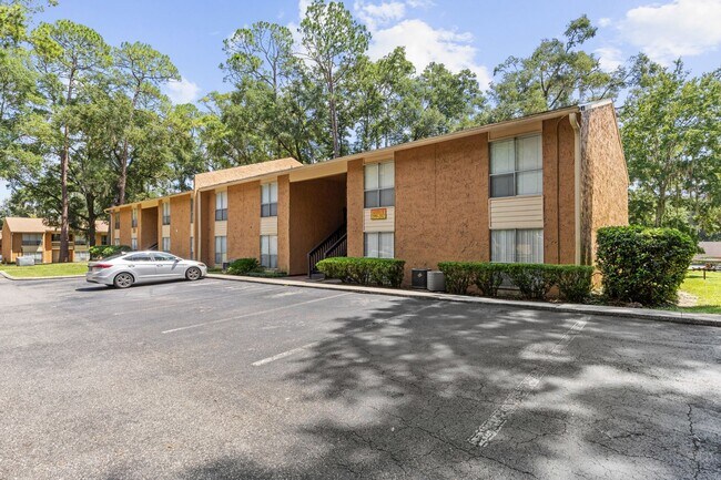 Primary Photo - 1810 NW 23rd Blvd