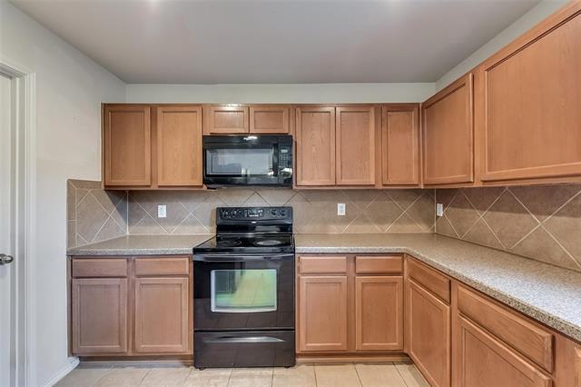 Building Photo - 9814 Tucker Ln